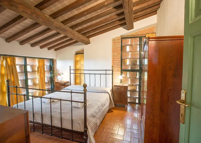 בית חווה Podere San Giorgio פאלאיה