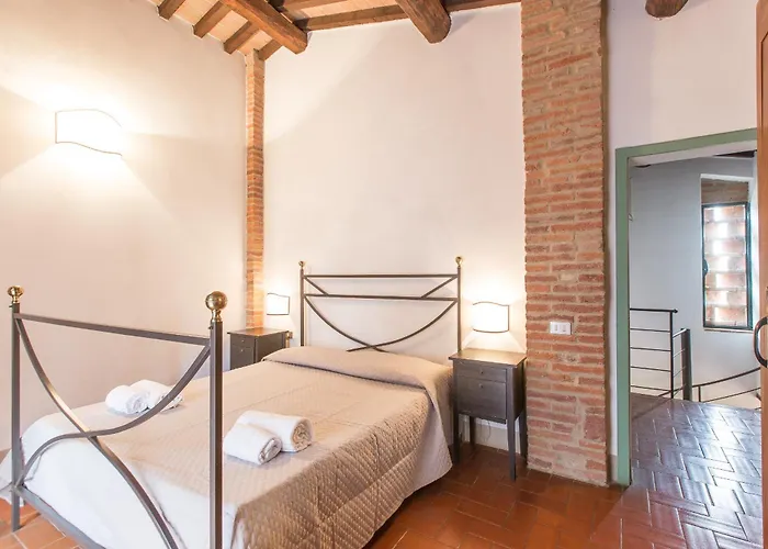 Podere San Giorgio בית חווה *