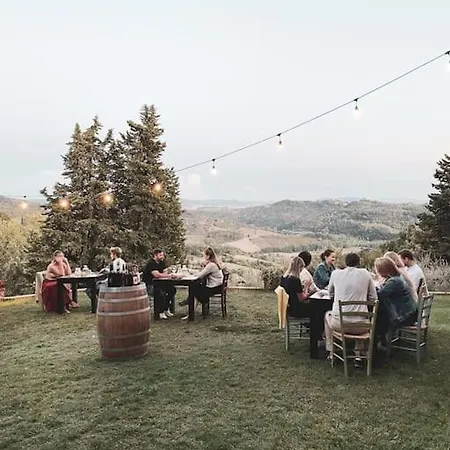 Podere San Giorgio Gospodarstwo agroturystyczne *